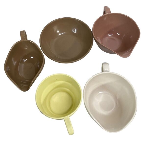 Vtg 60's Coffee Cups Mugs Lot 20 pieces Melamine Blue Pink Green Teal Brown Tan - Picture 2 of 15